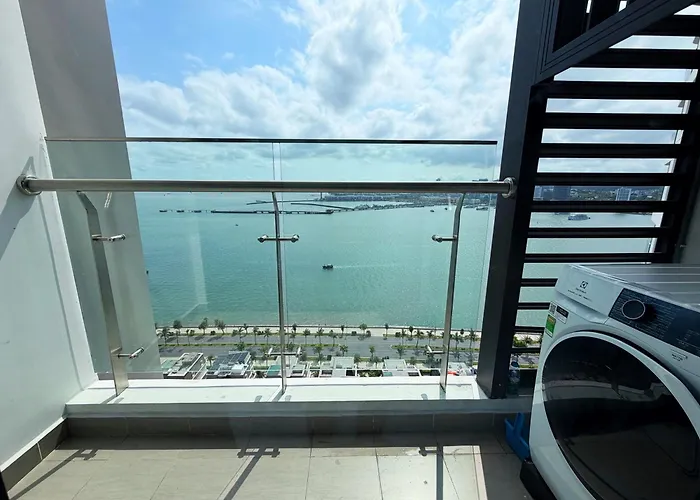 Apartment Ho The Sapphire - View Bien Hạ Long